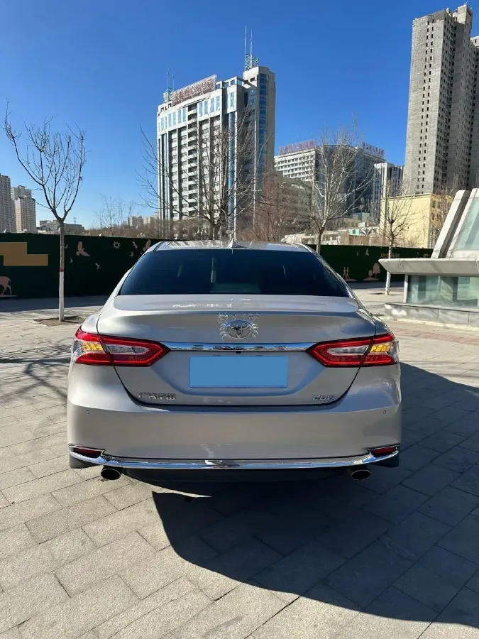 2023 Toyota Camry 2.0L 177HP L4 CVT,autocango,china used car exporter,china ev exporter,chinese used car exporter,chinese used ev exporter