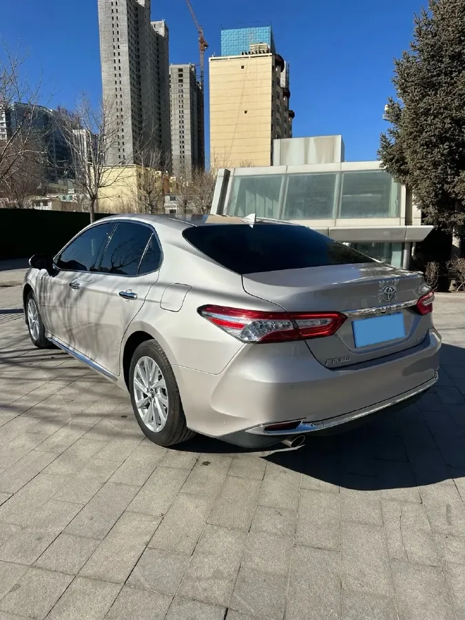 2023 Toyota Camry 2.0L 177HP L4 CVT,autocango,china used car exporter,china ev exporter,chinese used car exporter,chinese used ev exporter