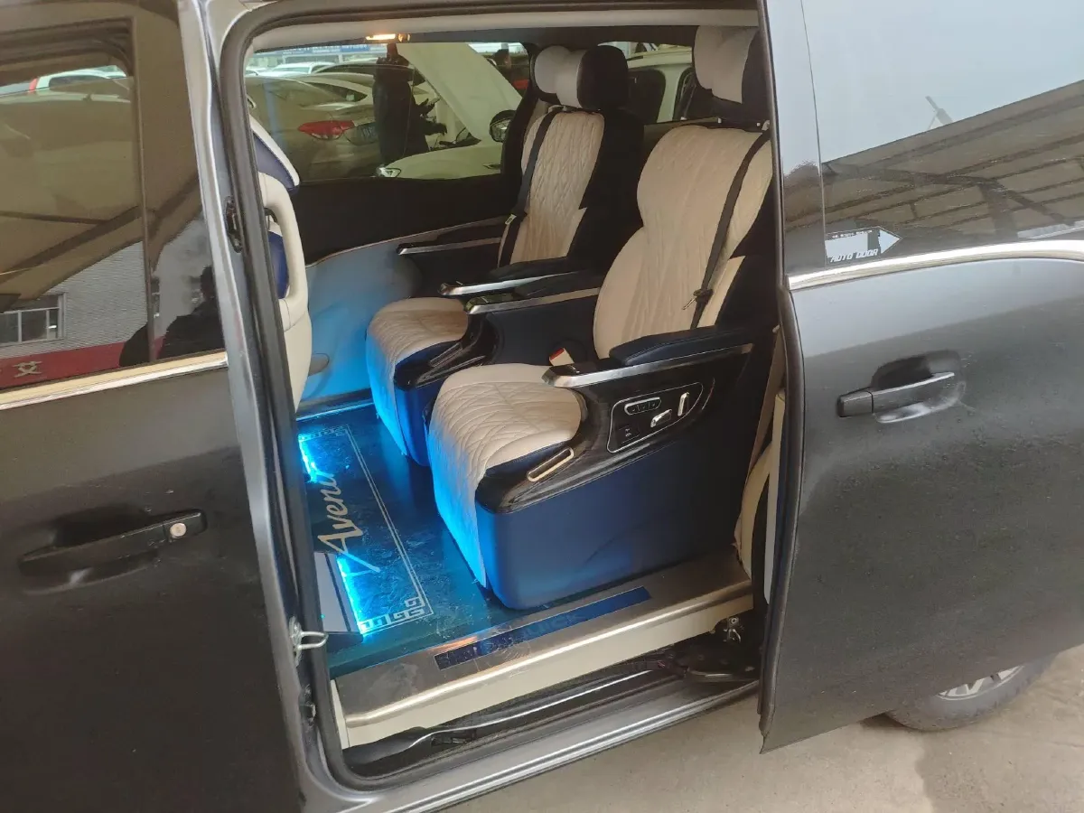 2020 Buick GL8 2.0T 237HP L4 9AT,autocango,china used car exporter,china ev exporter,chinese used car exporter,chinese used ev exporter