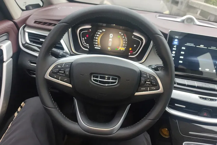 2022 Geely JiaJi 1.8T 184HP L4 7DCT,autocango,china used car exporter,china ev exporter,chinese used car exporter,chinese used ev exporter