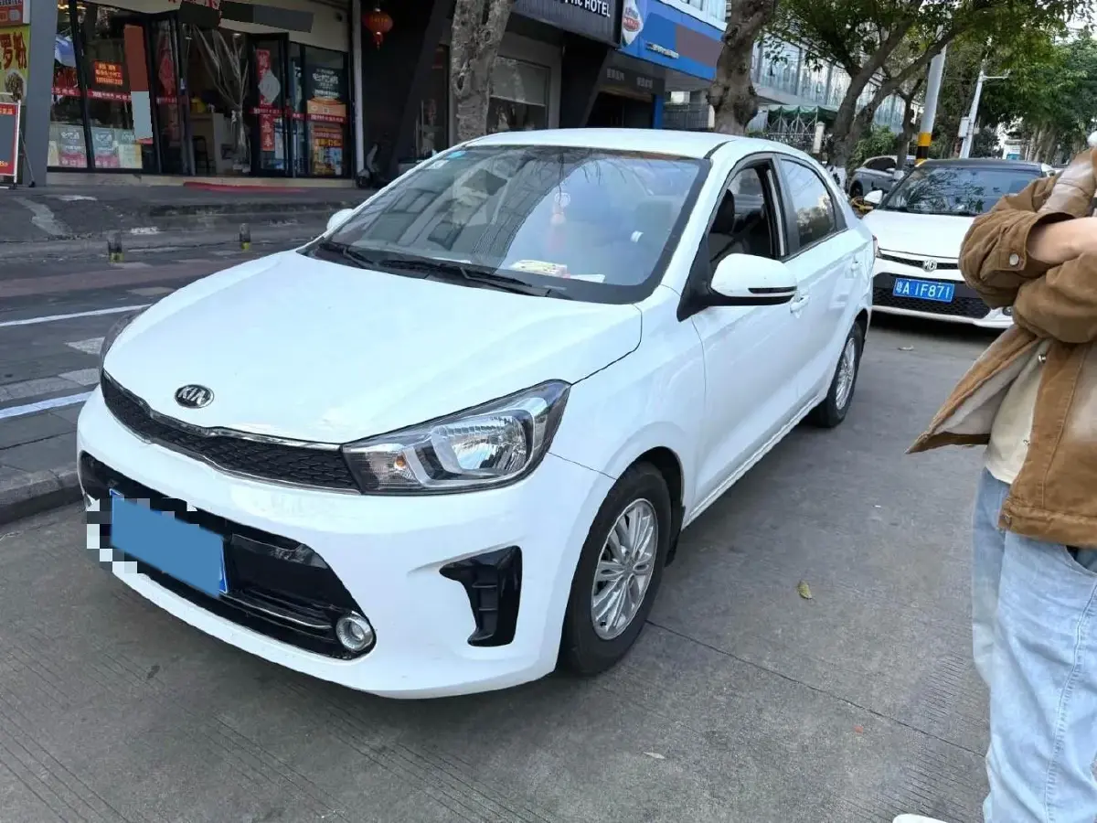 2017 Kia Pegas 1.4L 95HP L4 5MT