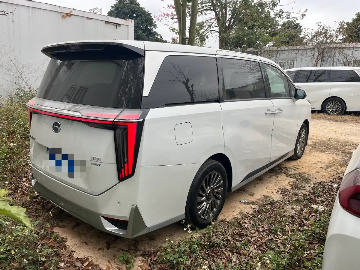 2023 GAC Trumpchi M8 2.0T 190HP L4 E-CVT Hybrid,autocango,china used car exporter,china ev exporter,chinese used car exporter,chinese used ev exporter
