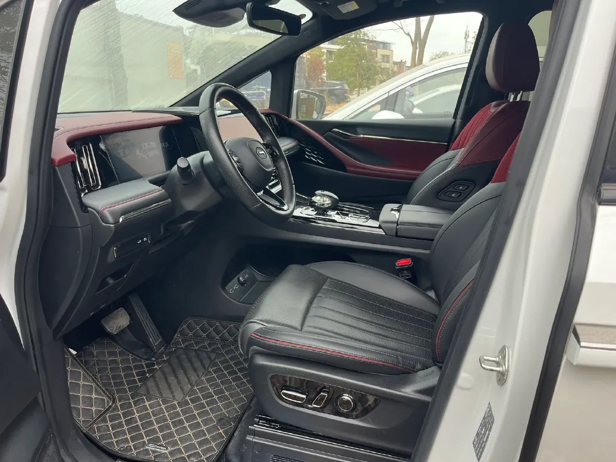 2023 GAC Trumpchi M8 2.0T 190HP L4 E-CVT Hybrid,autocango,china used car exporter,china ev exporter,chinese used car exporter,chinese used ev exporter