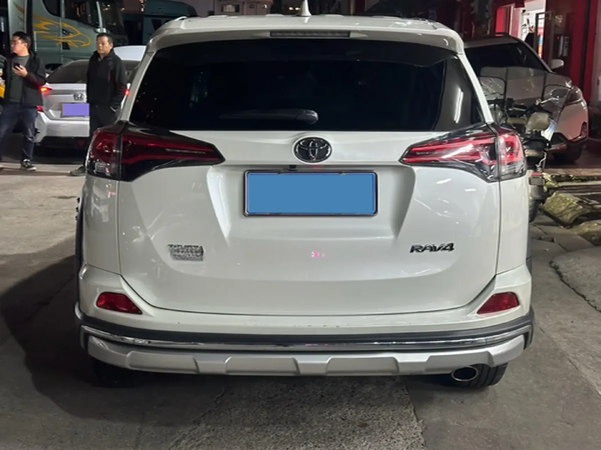 2019 Toyota RAV4 2.0L 151HP L4 CVT,autocango,china used car exporter,china ev exporter,chinese used car exporter,chinese used ev exporter