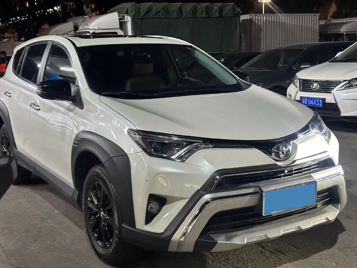 2019 Toyota RAV4 2.0L 151HP L4 CVT,autocango,china used car exporter,china ev exporter,chinese used car exporter,chinese used ev exporter