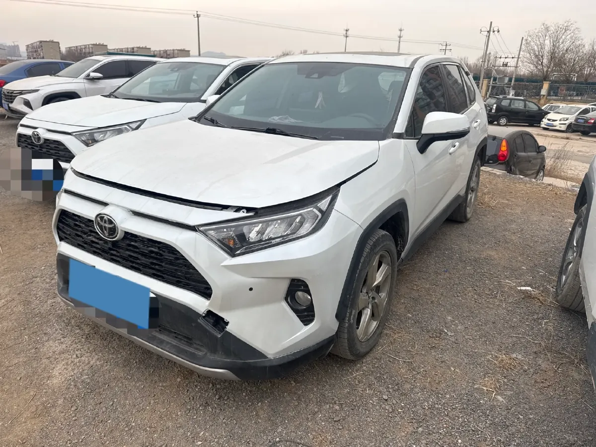 2023 Toyota RAV4 2.0L 171HP L4 CVT,autocango,china used car exporter,china ev exporter,chinese used car exporter,chinese used ev exporter
