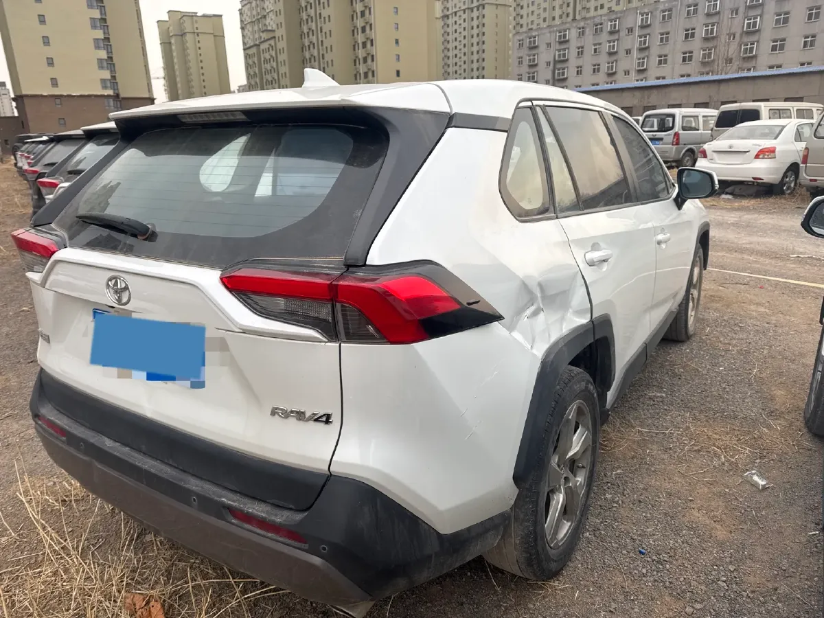 2023 Toyota RAV4 2.0L 171HP L4 CVT,autocango,china used car exporter,china ev exporter,chinese used car exporter,chinese used ev exporter