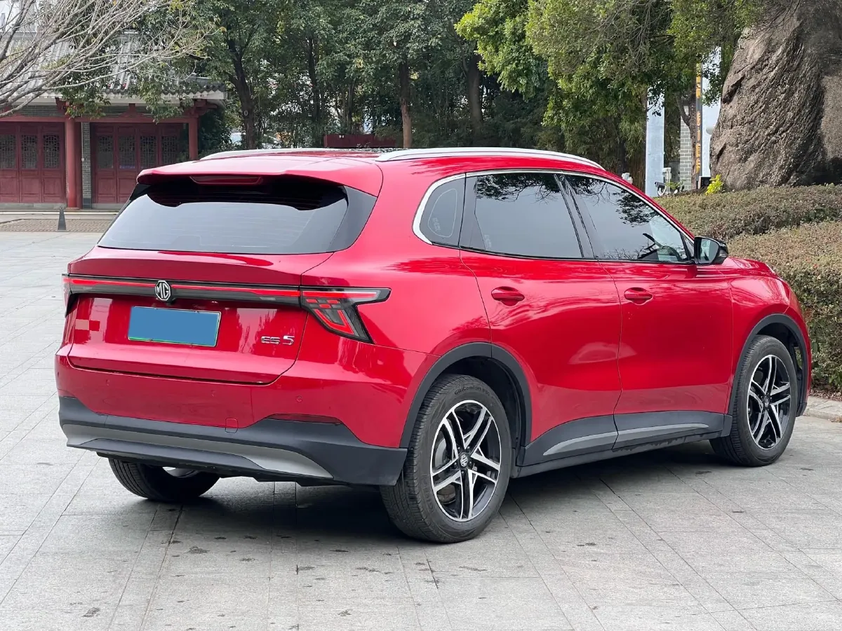 2025 MG MG ES5 BEV 62.2KWH,autocango,china used car exporter,china ev exporter,chinese used car exporter,chinese used ev exporter