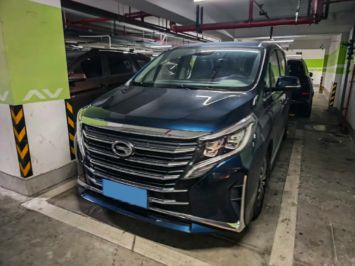 2021 GAC Trumpchi M8 2.0T 252HP L4 8AT