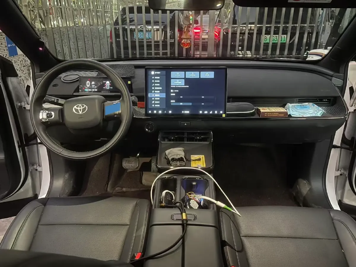 2025 Toyota BZ3X BEV 58.37KWH,autocango,china used car exporter,china ev exporter,chinese used car exporter,chinese used ev exporter