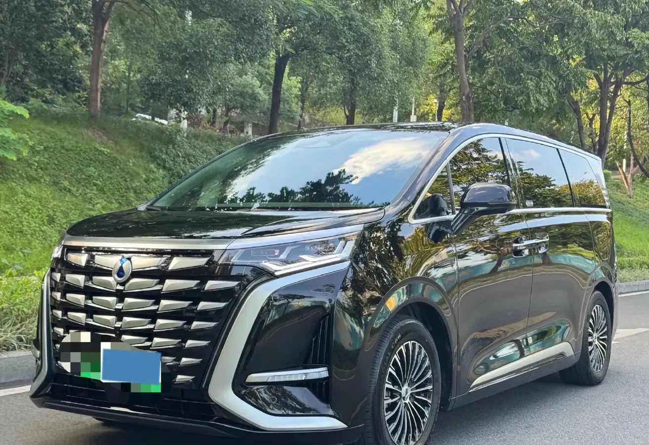 2022 Mercedes-Benz GLC Class 2.0T 197HP L4 9AT