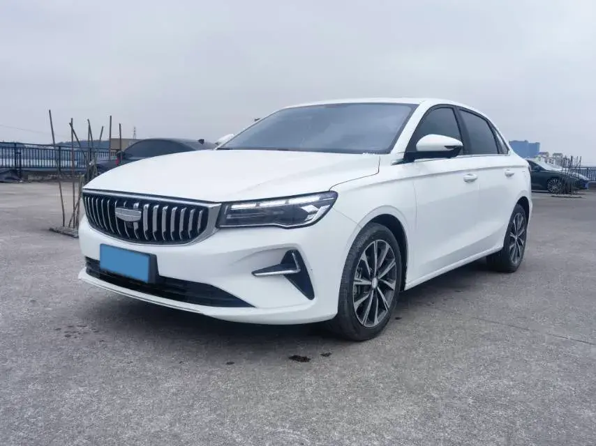 2025 Geely Emgrand 1.5L 127HP L4 CVT