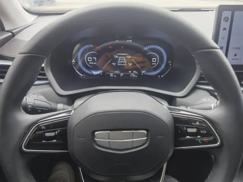 2025 Geely Emgrand 1.5L 127HP L4 CVT,autocango,china used car exporter,china ev exporter,chinese used car exporter,chinese used ev exporter