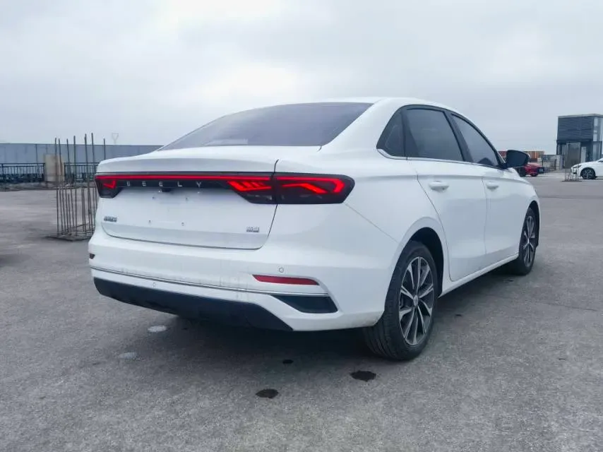 2025 Geely Emgrand 1.5L 127HP L4 CVT,autocango,china used car exporter,china ev exporter,chinese used car exporter,chinese used ev exporter
