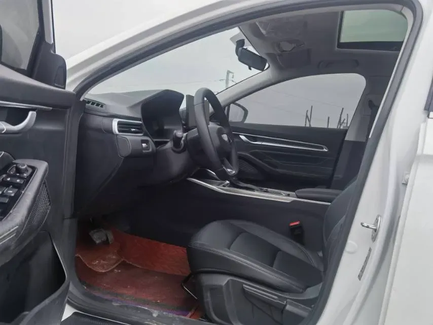 2025 Geely Emgrand 1.5L 127HP L4 CVT,autocango,china used car exporter,china ev exporter,chinese used car exporter,chinese used ev exporter