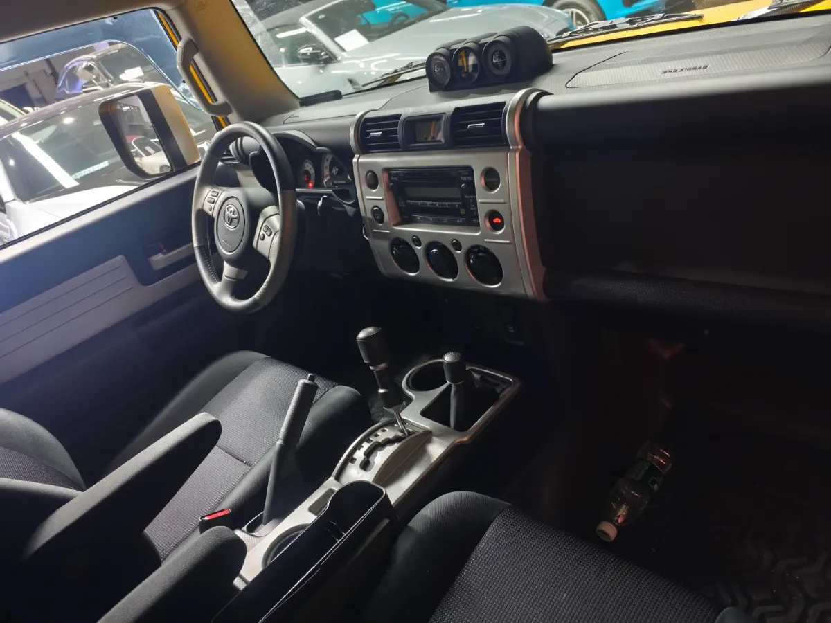 2020 Chevrolet Monza 1.0T 125HP L3 6MT,autocango,china used car exporter,china ev exporter,chinese used car exporter,chinese used ev exporter