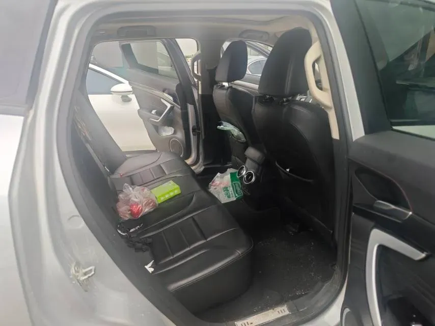 2017 WEY VV7 2.0T 234HP L4 7DCT,autocango,china used car exporter,china ev exporter,chinese used car exporter,chinese used ev exporter