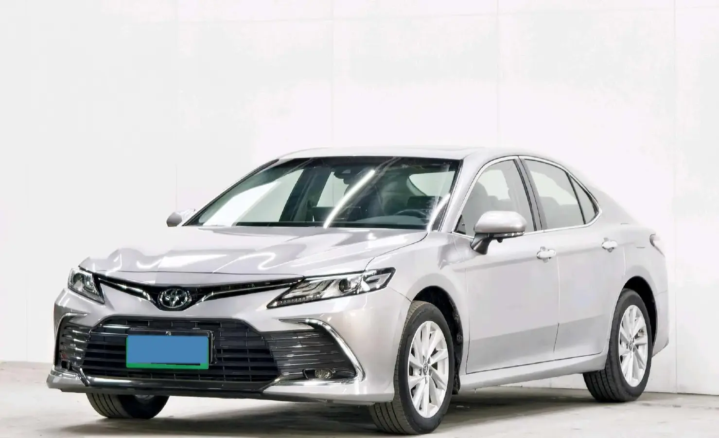 2021 Toyota Camry 2.0L 178HP L4 CVT