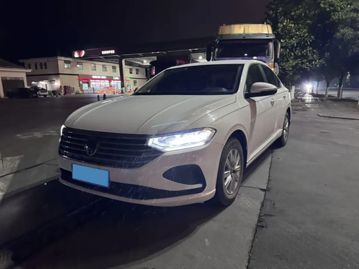 2023 Volkswagen Lavida 1.5L 110HP L4 6AT