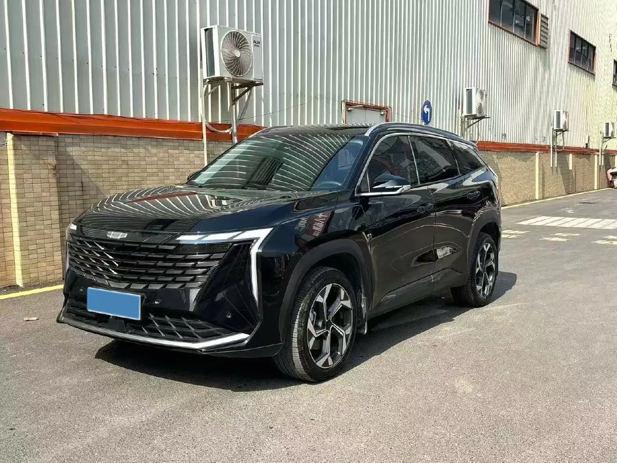 2023 Geely StarRay 1.5T 181HP L4 7DCT