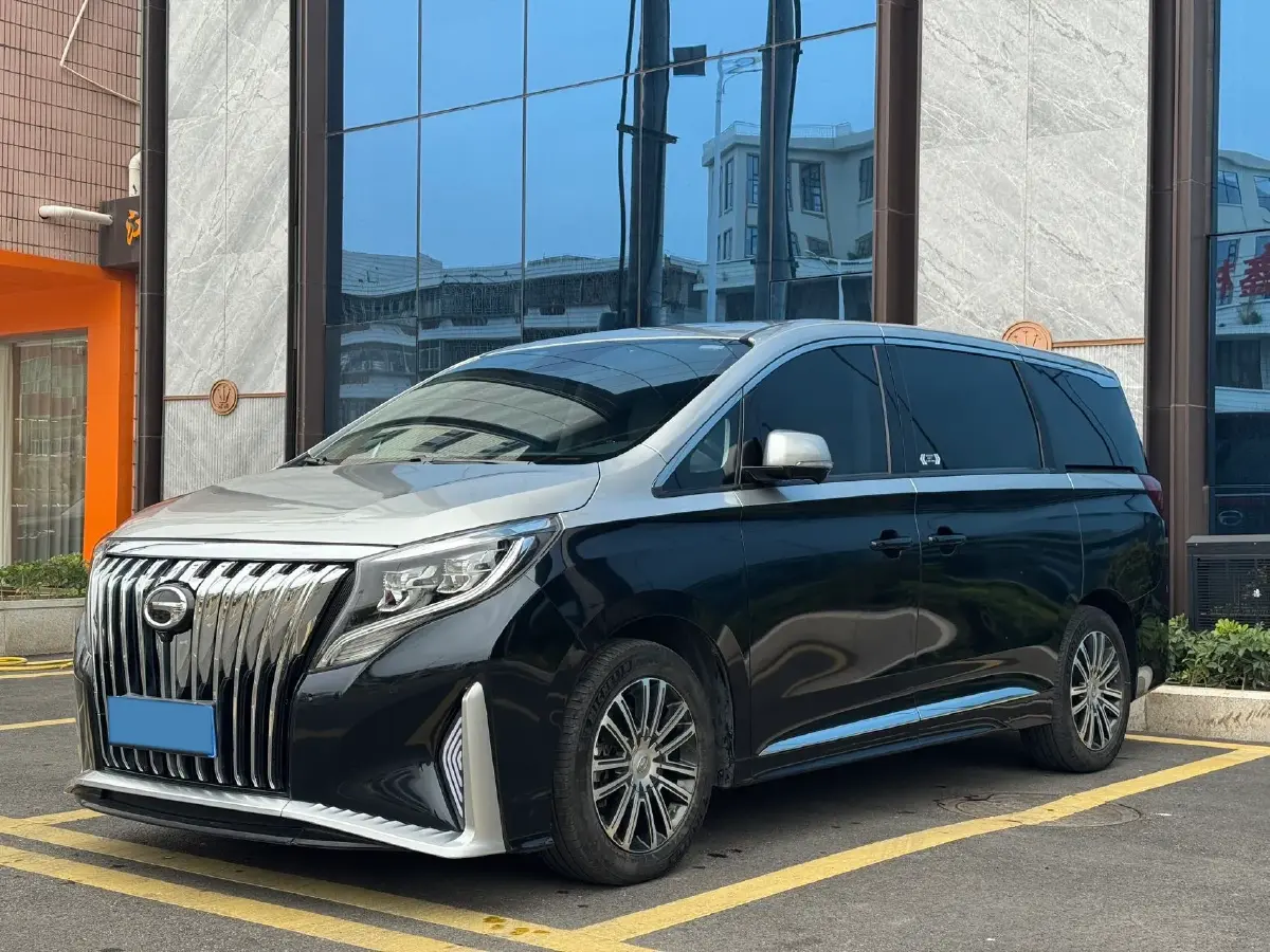 2023 GAC Trumpchi M8 2.0T 252HP L4 8AT