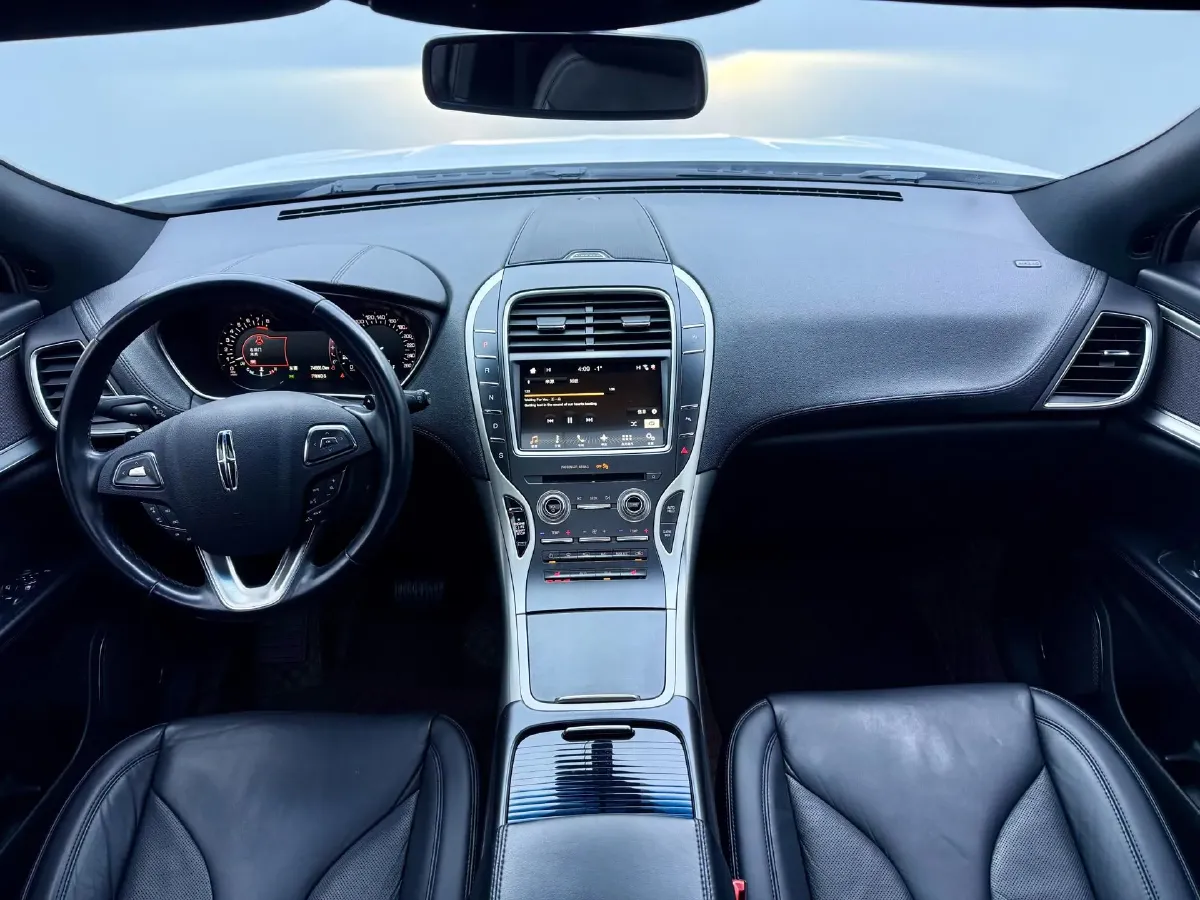 2017 Lincoln MKX 2.0T 253HP L4 6AT,autocango,china used car exporter,china ev exporter,chinese used car exporter,chinese used ev exporter