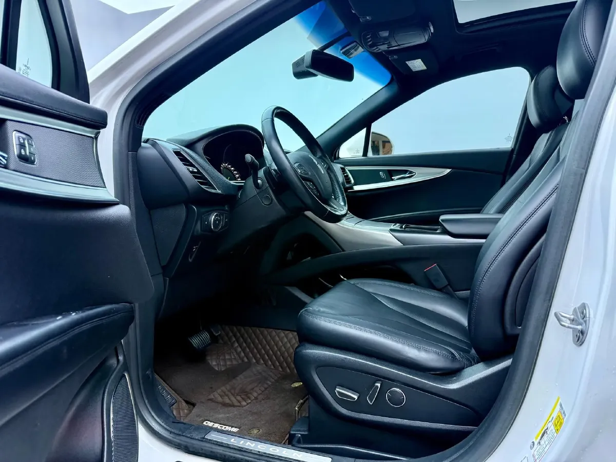 2017 Lincoln MKX 2.0T 253HP L4 6AT,autocango,china used car exporter,china ev exporter,chinese used car exporter,chinese used ev exporter