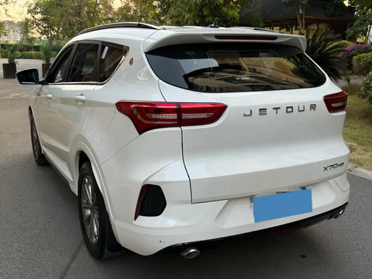 2022 Jetour X70 1.5T 156HP L4 6MT,autocango,china used car exporter,china ev exporter,chinese used car exporter,chinese used ev exporter