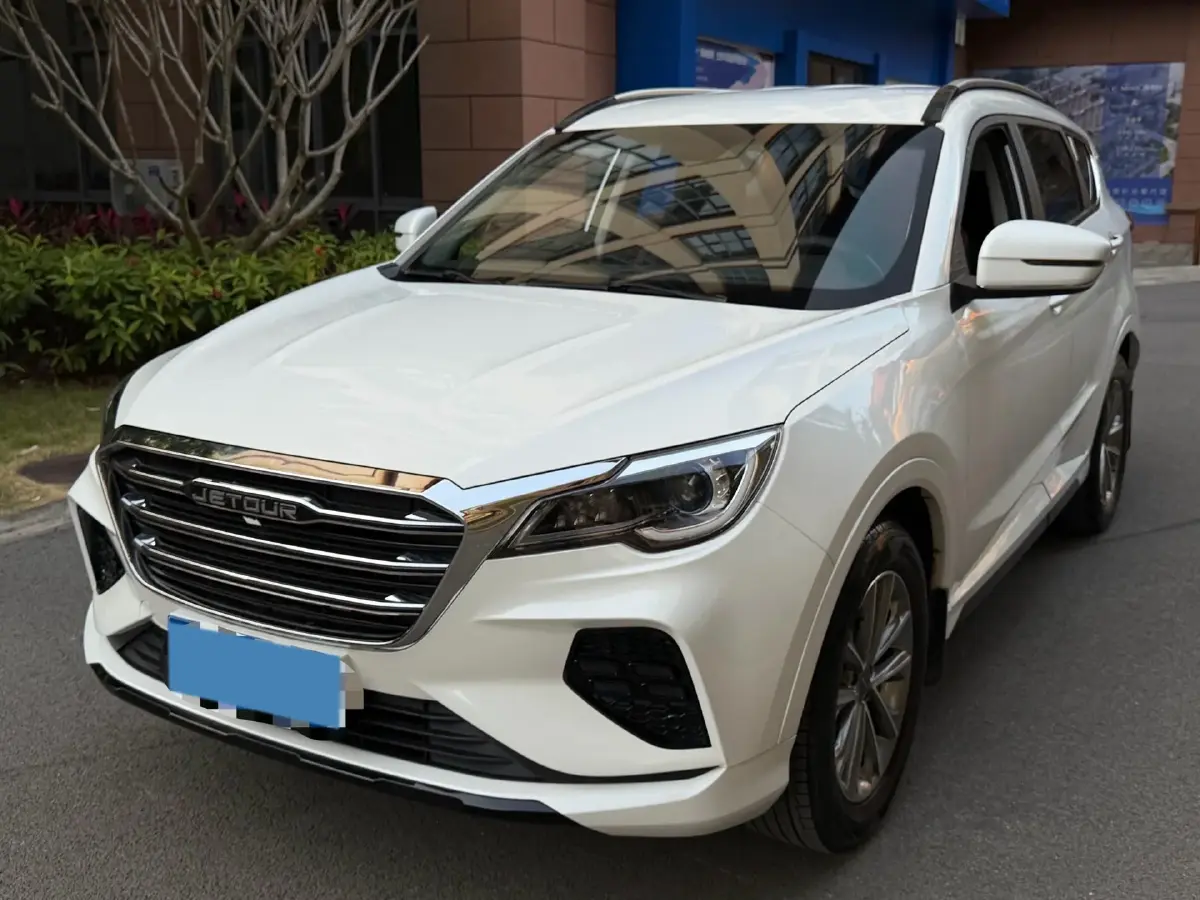 2022 Jetour X70 1.5T 156HP L4 6MT