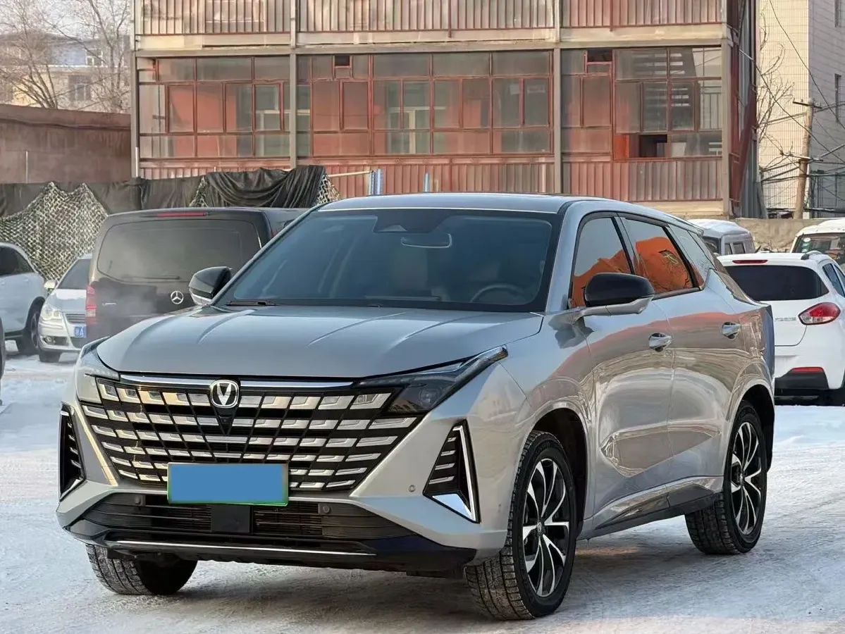 2024 ChangAn UNI-Z 1.5L 98HP L4 E-CVT PHEV 18.4KWH,autocango,china used car exporter,china ev exporter,chinese used car exporter,chinese used ev exporter