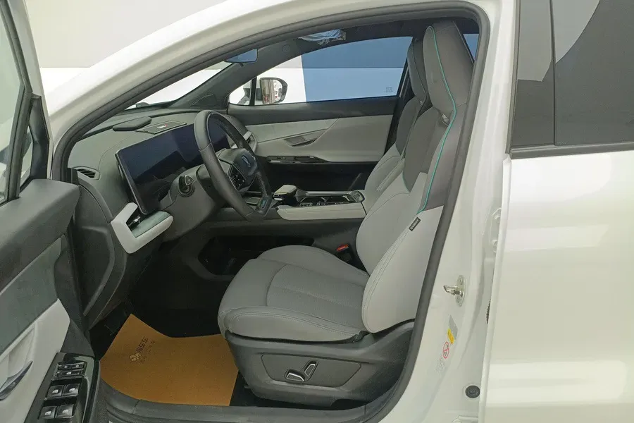 2023 ChangAn UNI-T 1.5T 188HP L4 7DCT,autocango,china used car exporter,china ev exporter,chinese used car exporter,chinese used ev exporter