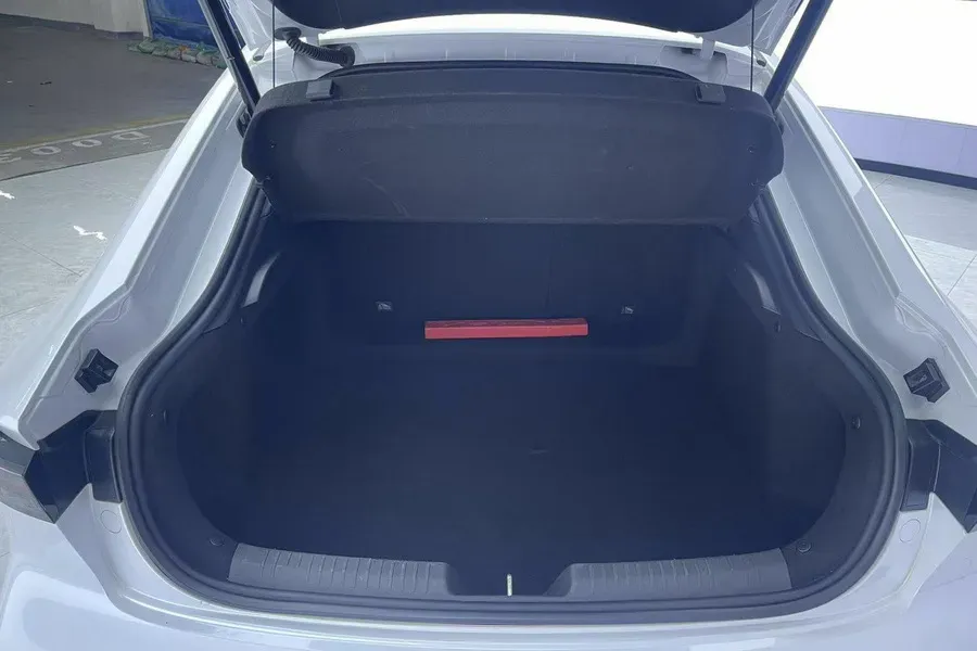 2023 ChangAn UNI-V 1.5T 188HP L4 7DCT,autocango,china used car exporter,china ev exporter,chinese used car exporter,chinese used ev exporter