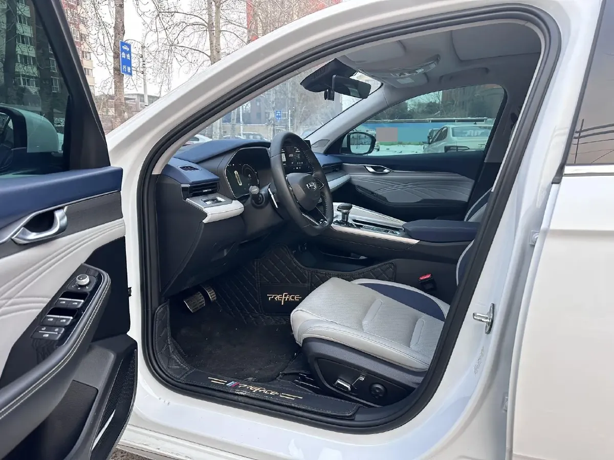 2021 Geely Preface 2.0T 190HP L4 7DCT,autocango,china used car exporter,china ev exporter,chinese used car exporter,chinese used ev exporter