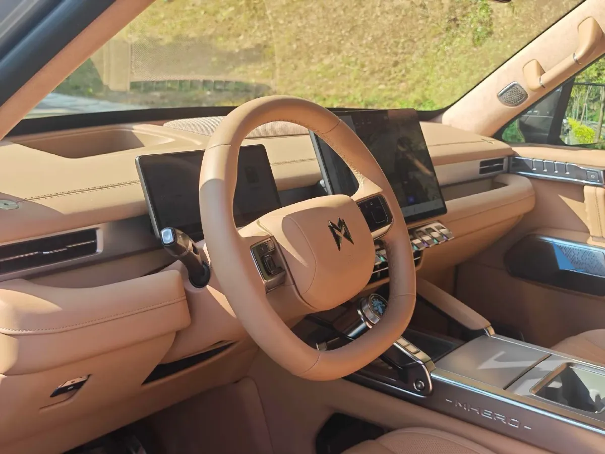 2025 Jetour Zongheng G700 2.0T 211HP L4 2DHT PHEV,autocango,china used car exporter,china ev exporter,chinese used car exporter,chinese used ev exporter