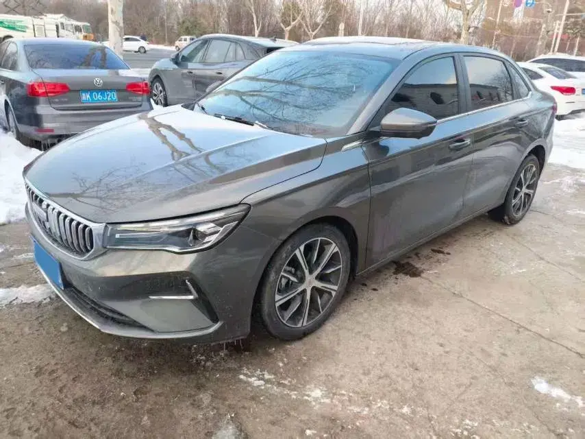 2025 Geely Emgrand 1.5L 127HP L4 CVT