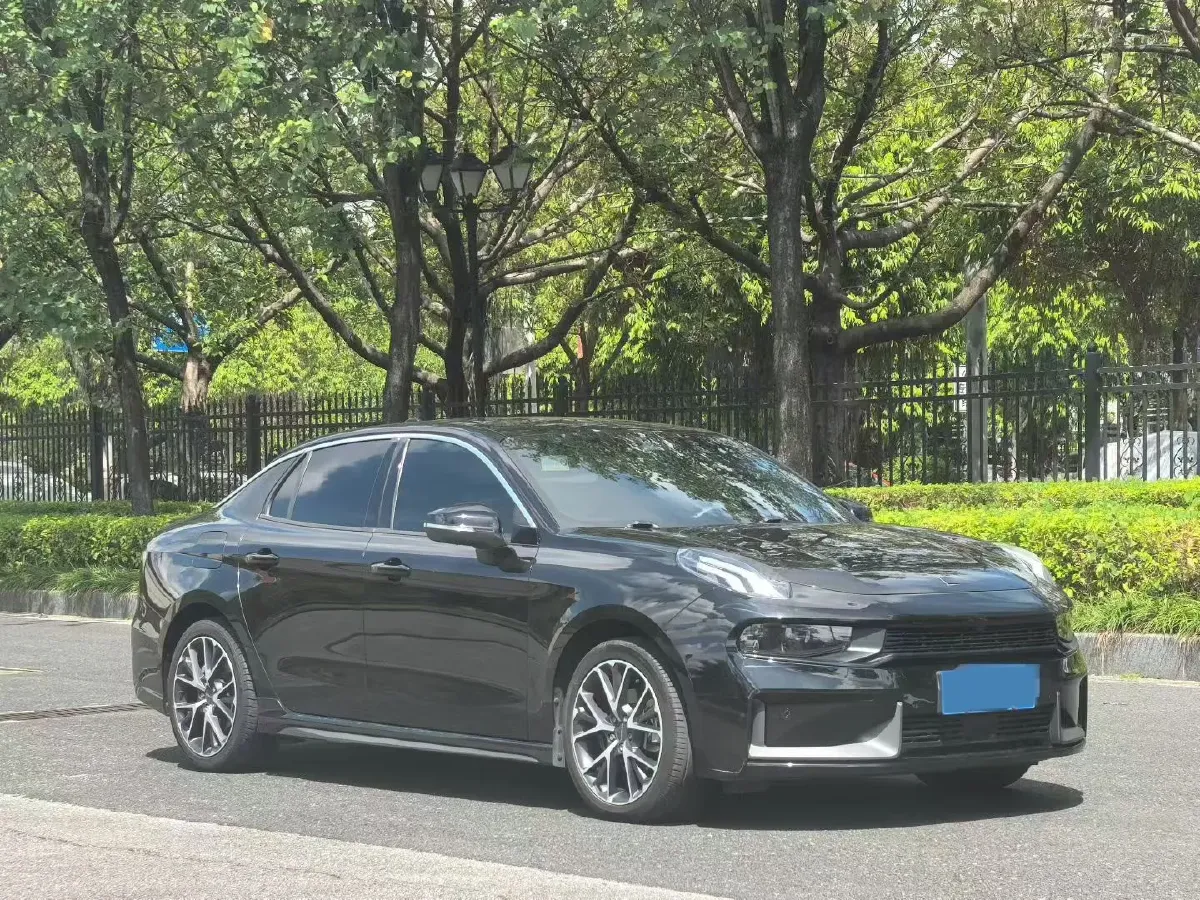 2018 Toyota C-HR 2.0L 171HP L4 CVT,autocango,china used car exporter,china ev exporter,chinese used car exporter,chinese used ev exporter