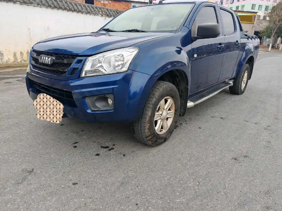 2022 Isuzu RE-MAX Jim 2.8T 120HP L4 5MT