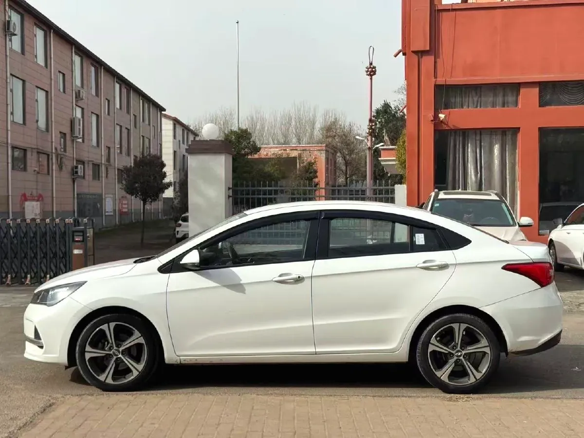 2020 Chery Arrizo 5 1.5L 116HP L4 5MT,autocango,china used car exporter,china ev exporter,chinese used car exporter,chinese used ev exporter