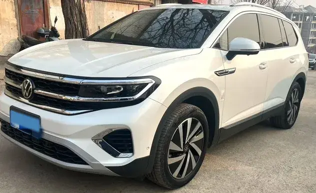 2021 Volkswagen Talagon 2.0T 220HP L4 7DCT