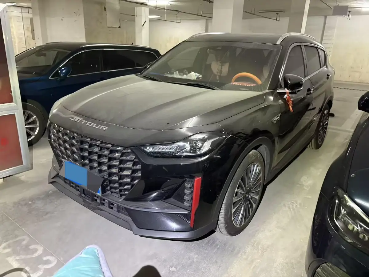 2023 Jetour X70 PRO 1.6T 197HP L4 7DCT