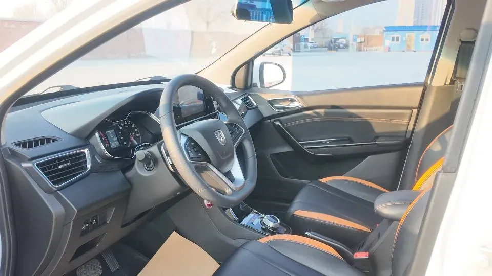 2017 Karry K50 1.5L 109HP L4 5MT,autocango,china used car exporter,china ev exporter,chinese used car exporter,chinese used ev exporter