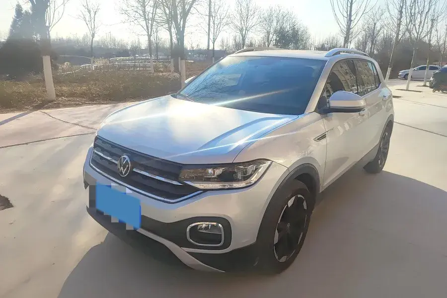 2020 Volkswagen Tacqua 1.5L 113HP L4 6AT