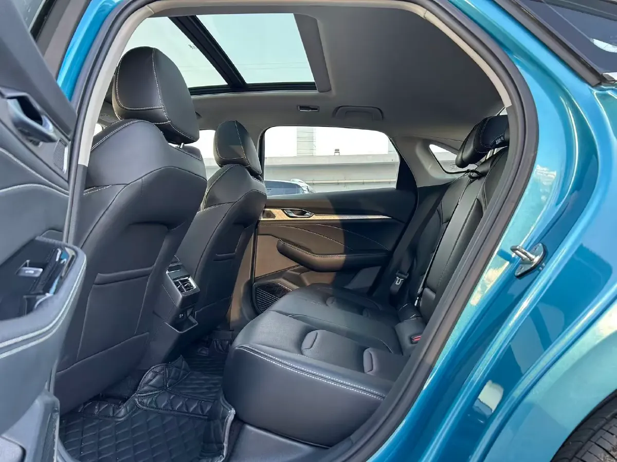 2020 Geely Binray 1.0T 133HP L3 6DCT,autocango,china used car exporter,china ev exporter,chinese used car exporter,chinese used ev exporter