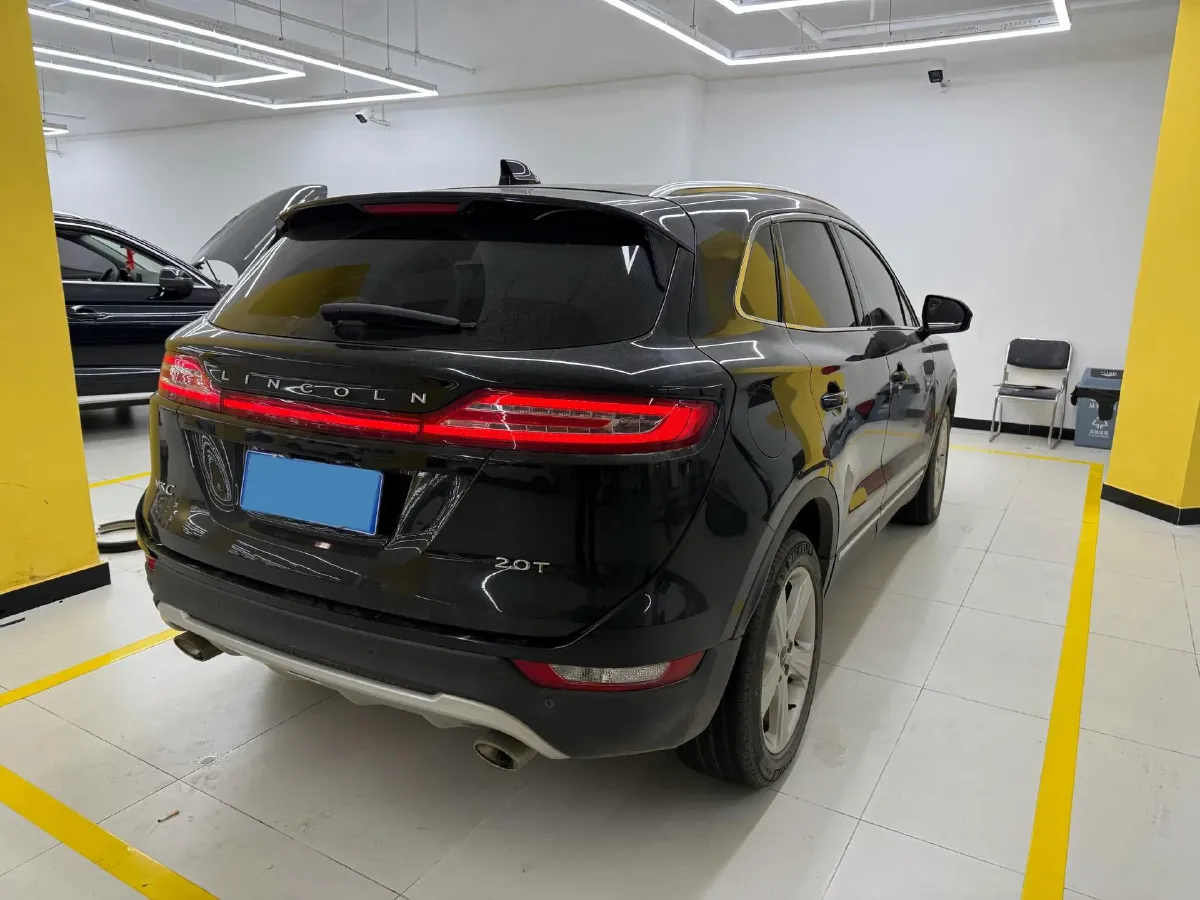2017 Lincoln MKC 2.0T 203HP L4 6AT,autocango,china used car exporter,china ev exporter,chinese used car exporter,chinese used ev exporter
