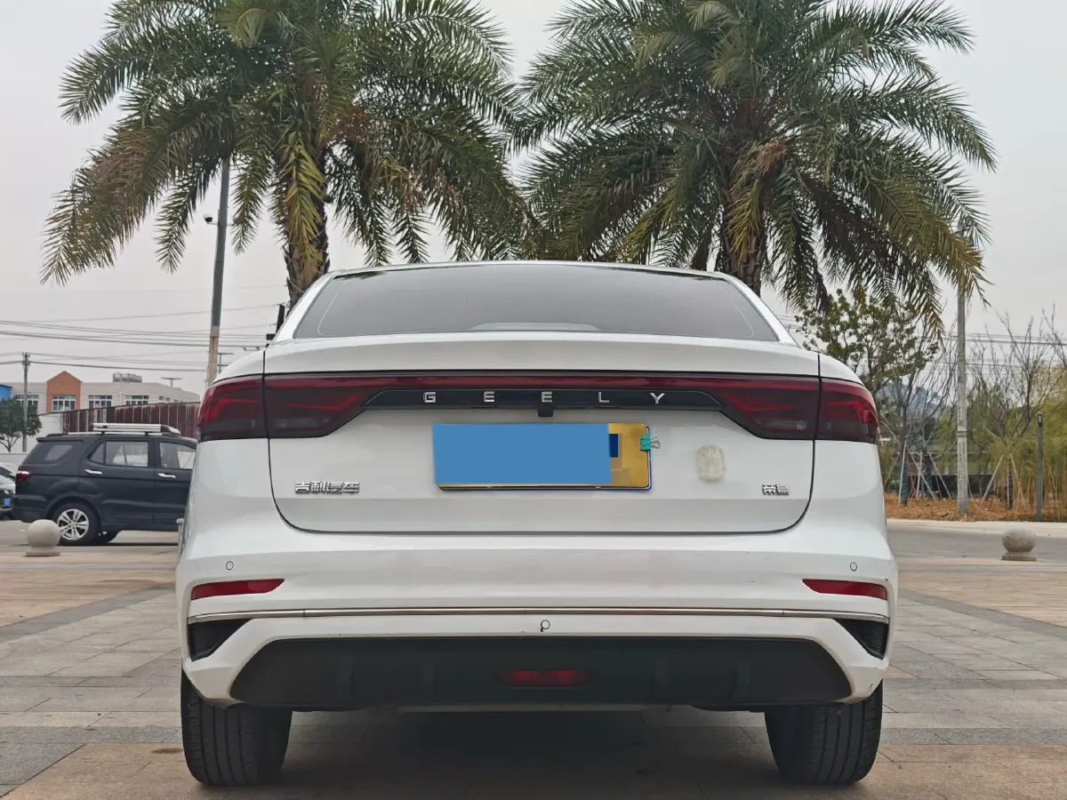 2023 Geely Emgrand 1.5L 127HP L4 CVT,autocango,china used car exporter,china ev exporter,chinese used car exporter,chinese used ev exporter