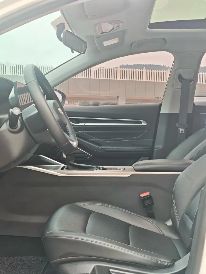 2023 Geely Emgrand 1.5L 127HP L4 CVT,autocango,china used car exporter,china ev exporter,chinese used car exporter,chinese used ev exporter