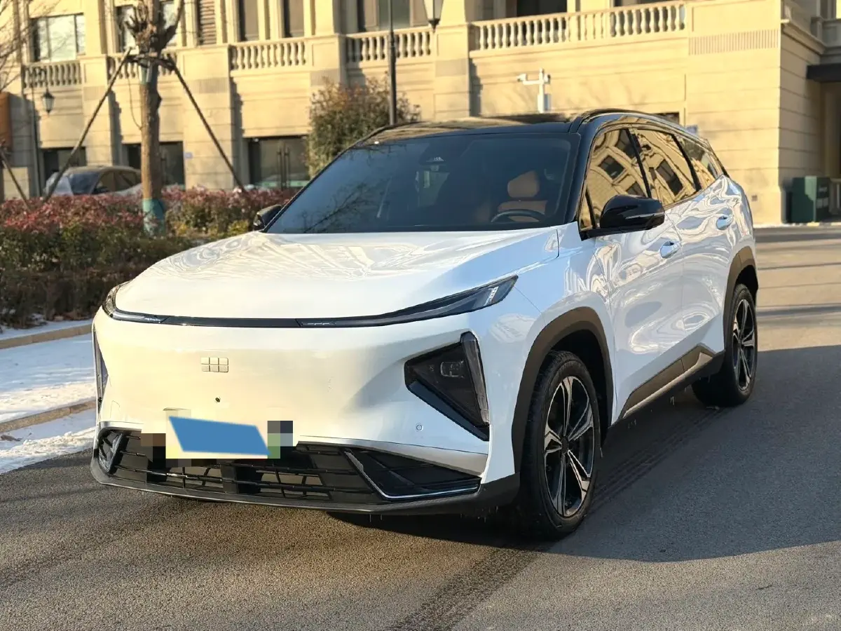 2025 Geely Galaxy L7 1.5L 112HP L4 1DHT PHEV 18.4KWH