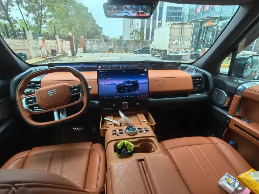 2025 Jetour Zongheng G700 2.0T 211HP L4 2DHT PHEV,autocango,china used car exporter,china ev exporter,chinese used car exporter,chinese used ev exporter