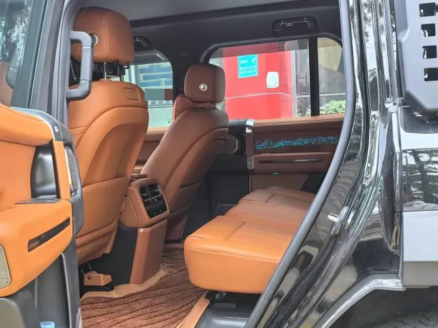 2025 Jetour Zongheng G700 2.0T 211HP L4 2DHT PHEV,autocango,china used car exporter,china ev exporter,chinese used car exporter,chinese used ev exporter