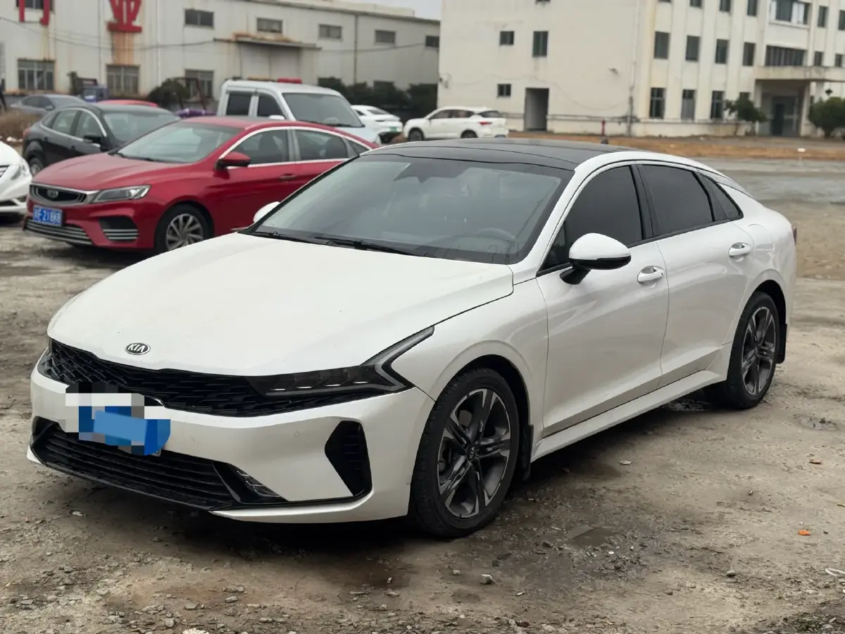 2020 Kia K5 1.5T 170HP L4 7DCT